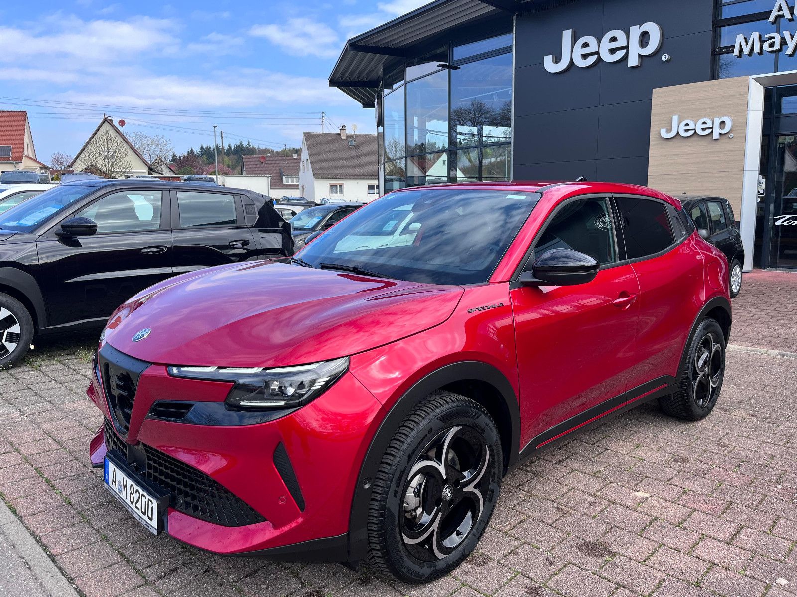 Fahrzeugabbildung Alfa Romeo Junior Ibrida 1.2 VGT 48V-Hybrid 100 kW Speciale