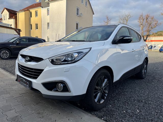 Hyundai ix35 Style* 4WD*AHK*TEMPO*TÜV 02/27*PANO*T-LEDER