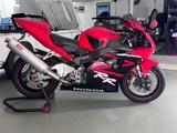 Honda CBR900RR SC50 - HONDA CBR 900 RR