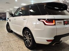 Fahrzeugabbildung Land Rover Range Rover Sport 3.0 SDV6 HSE (PANO/APPLE/CAMER