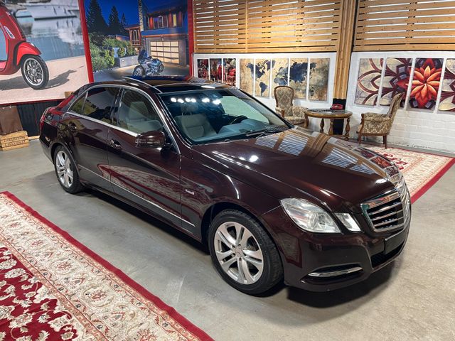 Mercedes-Benz E 350 CDI Avantgarde, Automat, LED, Pano, Leder