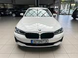 BMW 520 d Touring*Head Up*SHZ,*Apple Car Play*Leder* - BMW 5er Reihe in Essen
