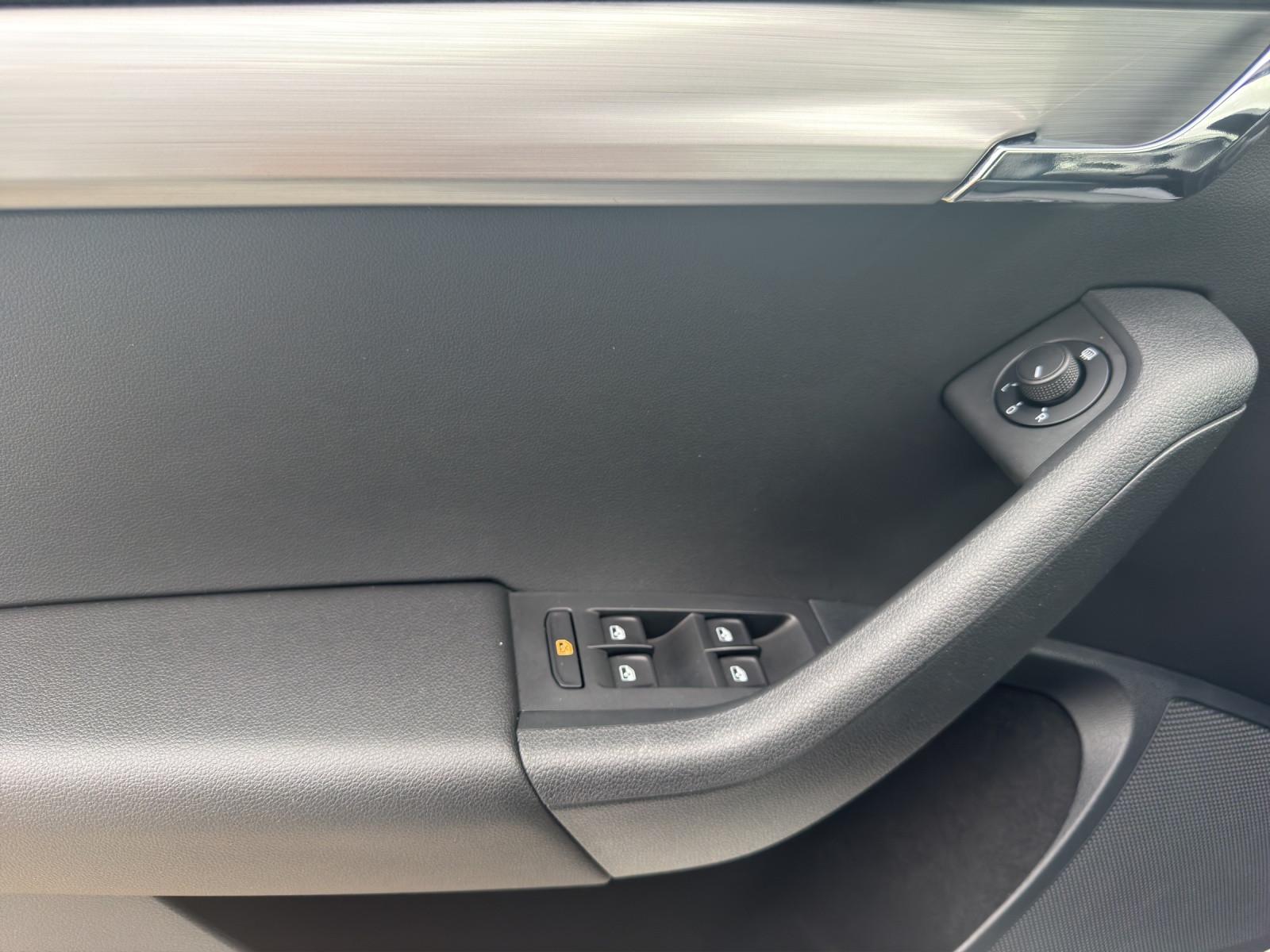 Skoda Octavia Combi Ambition *Navi*DAB*Smart Link*