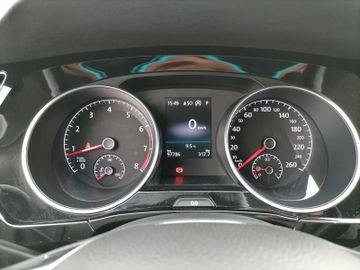 Volkswagen Touran Highline 1.4 TSI DSG BMTStart-Stopp