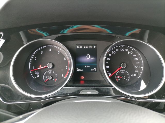 Volkswagen Touran Highline 1.4 TSI DSG BMTStart-Stopp