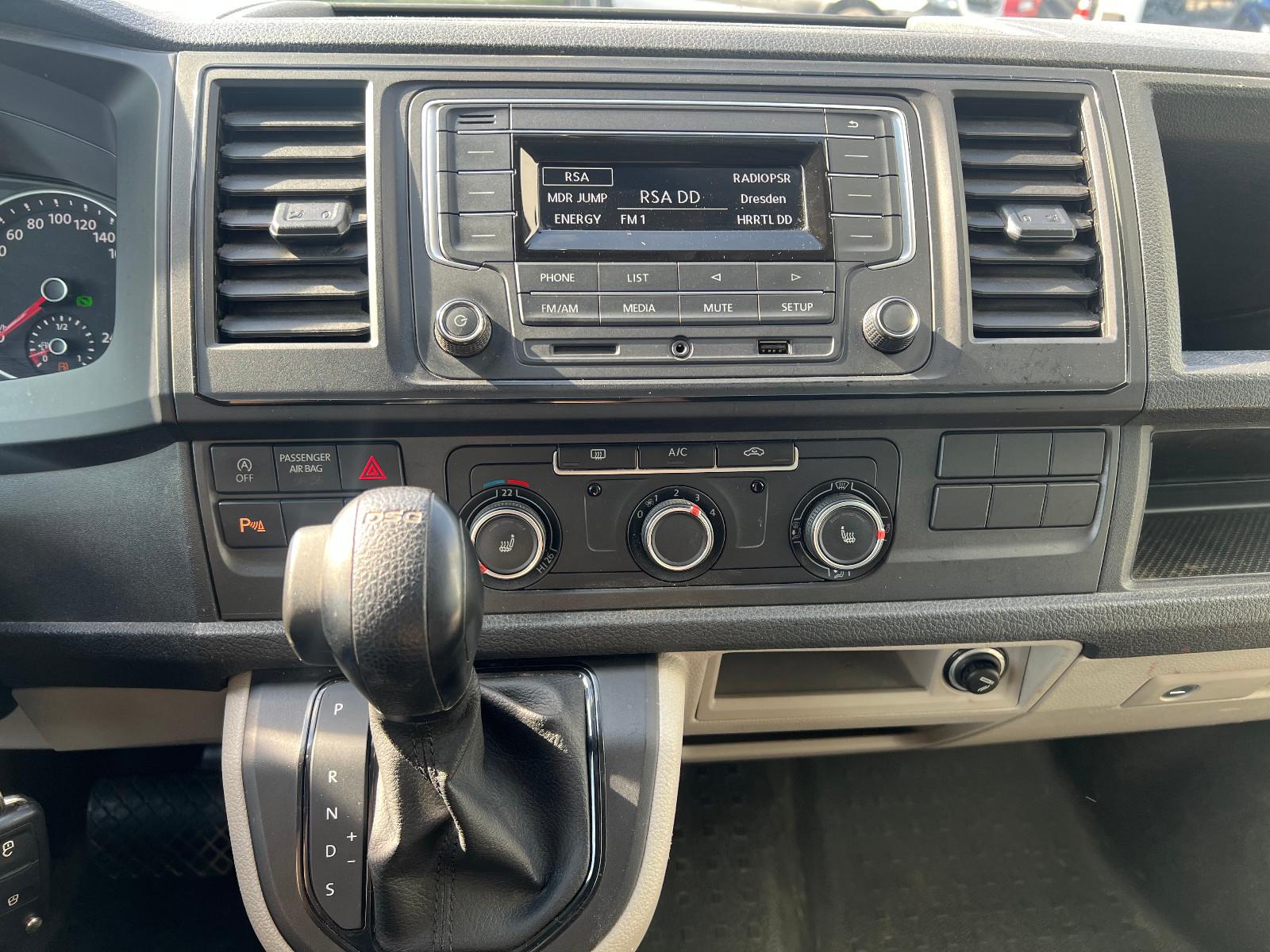 Volkswagen T6 Transporter lang 150PS PDC AHK Sitzh. EURO6