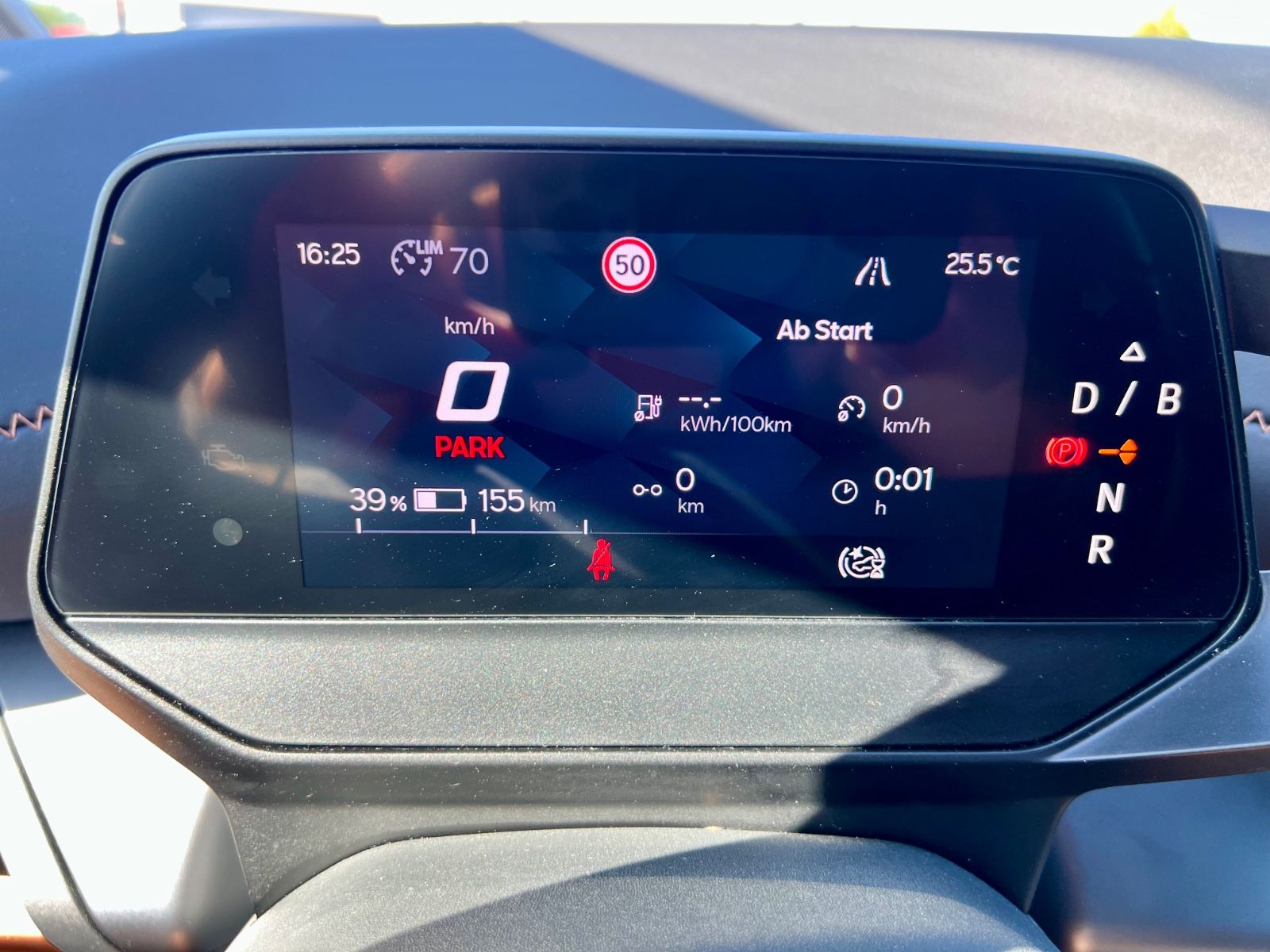 CUPRA Born KLIMAAUT LED PDC L+R-SENSOR DAB CARPLAY