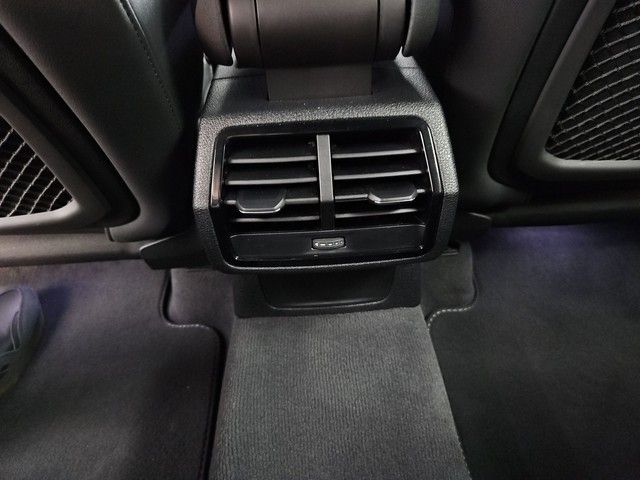Audi Q3 S line ACC LED KAMERA NAVI VIRTUAL COCKPIT EI foto 11
