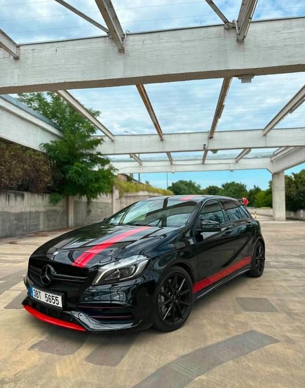 Image of Mercedes-Benz A 45 AMG