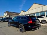 Volvo V60 T6 Ultra Bright Recharge Plug-In Hybrid AWD - Volvo V60 Ultra-Bright