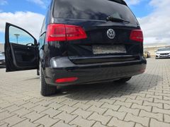 VW Touran 2.0 TDI Highline DSG /Xenon/