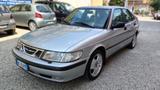 Saab 9-3 2.0i T 16V 5p Aut. SE - Saab 9-3 mit Schiebedach
