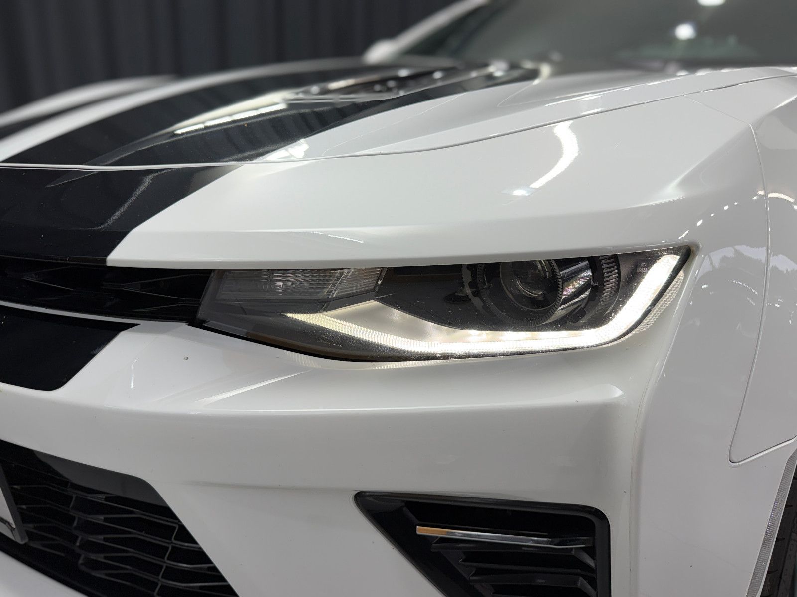 Fahrzeugabbildung Chevrolet Camaro Coupé V8|SCHALTER|RECARO|DEUTSCHES FZG|