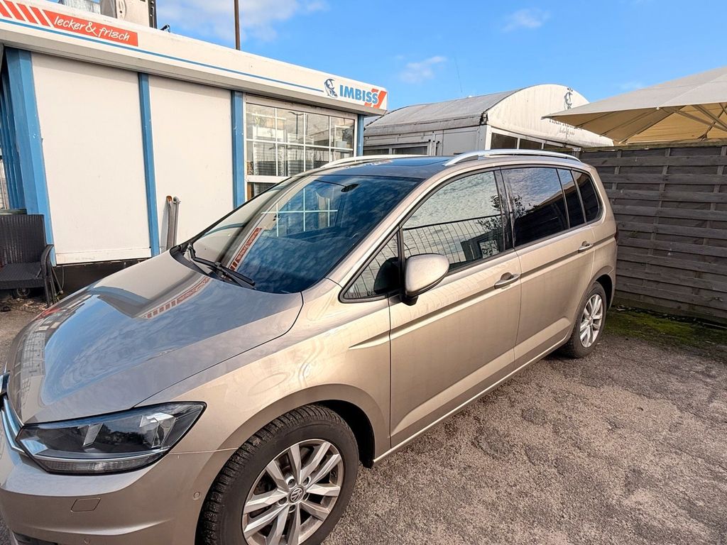 Image of Volkswagen Touran