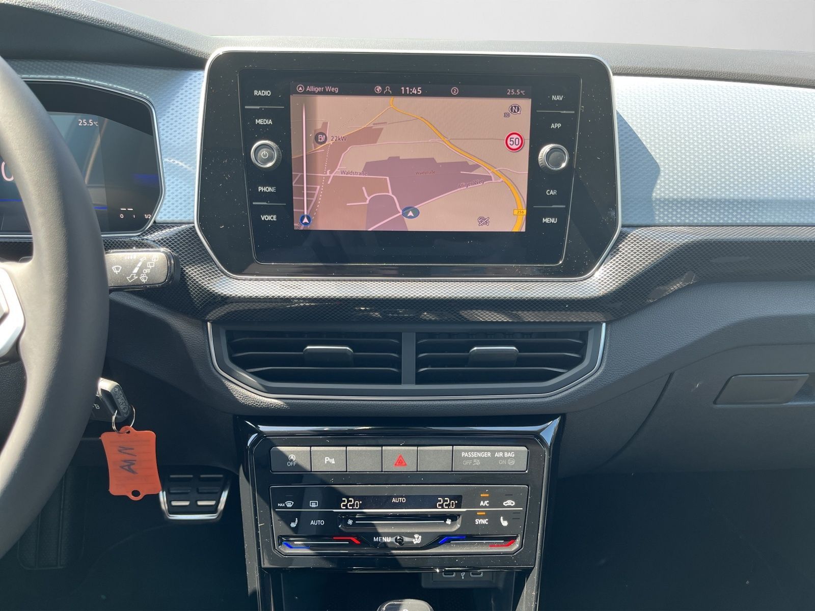 Volkswagen T-Cross - Bild 12