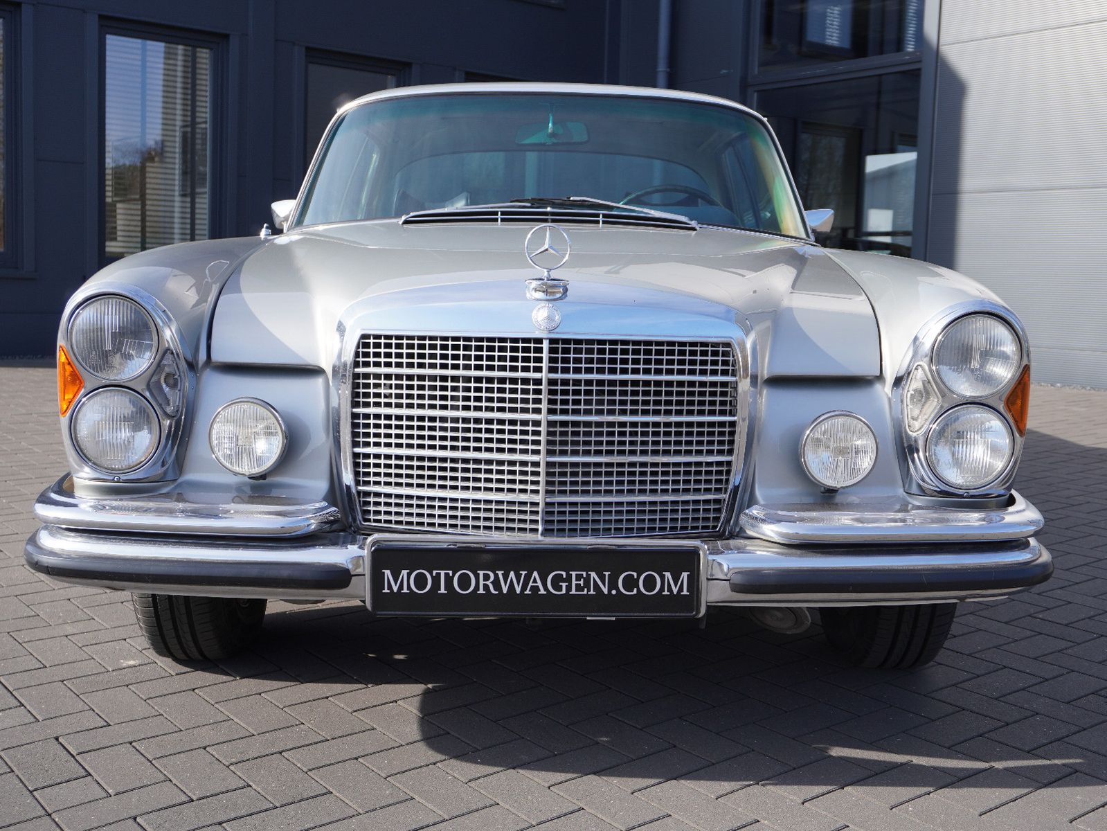 Fahrzeugabbildung Mercedes-Benz 280 SE 3,5 Coupe  W 111