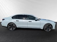 BMW 740 - Vorschau Bild 2