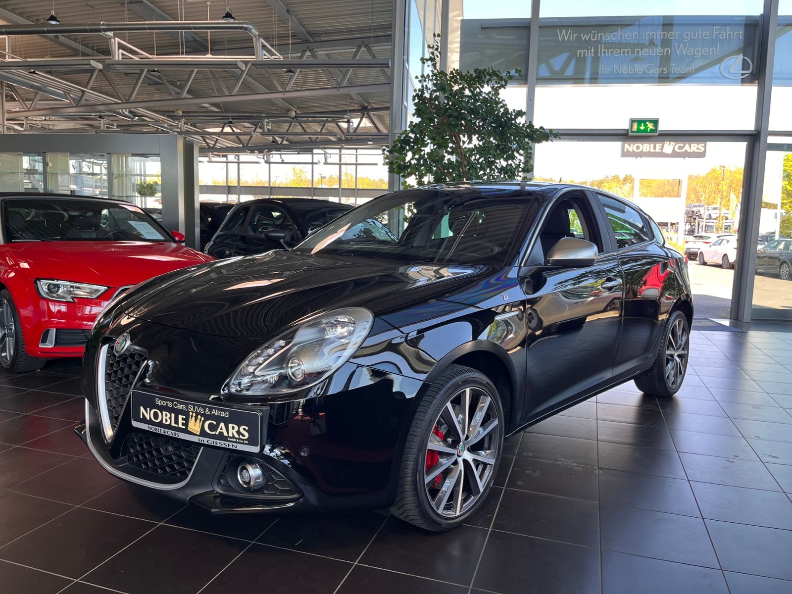 Fahrzeugabbildung Alfa Romeo Giulietta Lusso Ti BOSE XENON NAVI