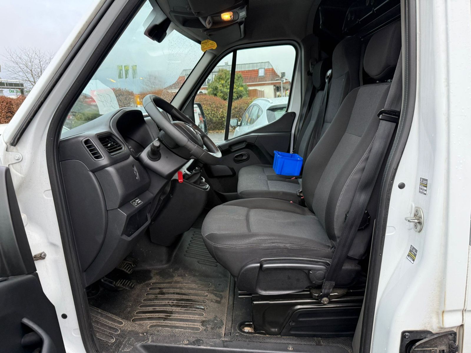 Fahrzeugabbildung Renault Master III Kasten L1H2HKa 3,5t/1.HAND/SCHECKHEFT