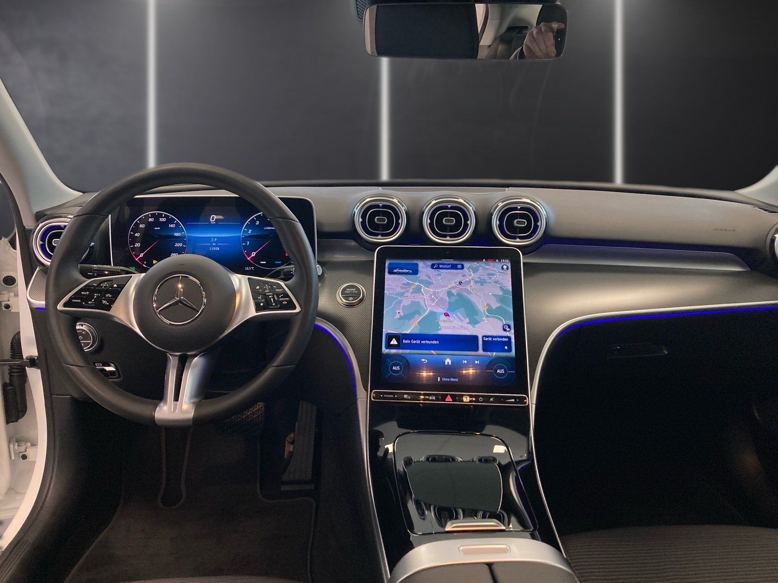 Fahrzeugabbildung Mercedes-Benz C 180 Avantgarde*Distro*Totwink*LED*Kam*Carplay*