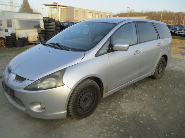 Mitsubishi Grandis 2.4 Intense 6-Sitzer+KEIN TÜV++