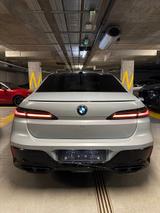 BMW 760i - BMW 760 mit Panoramadach