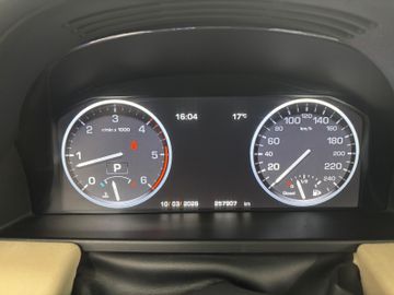 Land-Rover Range Rover - 12
