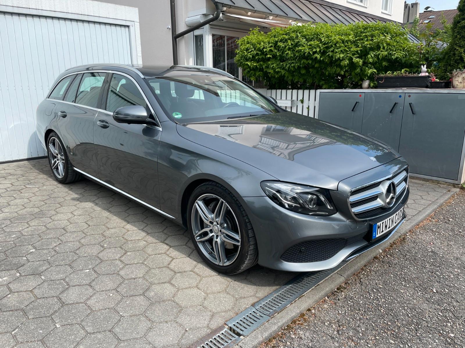 Mercedes-Benz E350 d T AVANTGARDE Virtual AHK viele Extas