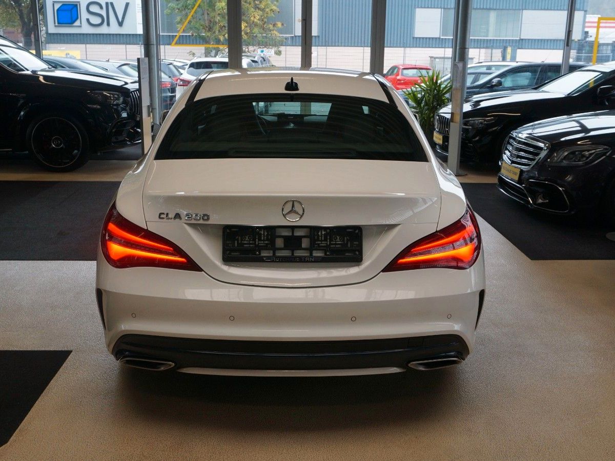 Fahrzeugabbildung Mercedes-Benz CLA 200 AMG