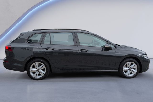 Golf VIII Variant 2.0 TDI AHK+NAVI+LED+SHZ