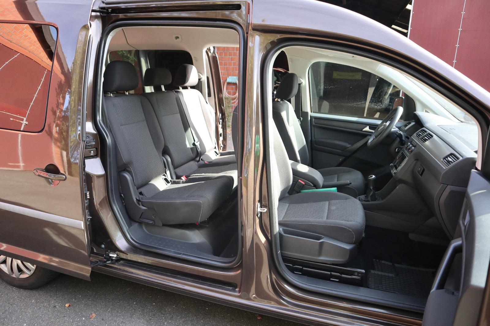 Volkswagen Caddy Maxi*rollstuhlgerecht*Wenderampe*AMF-Bruns