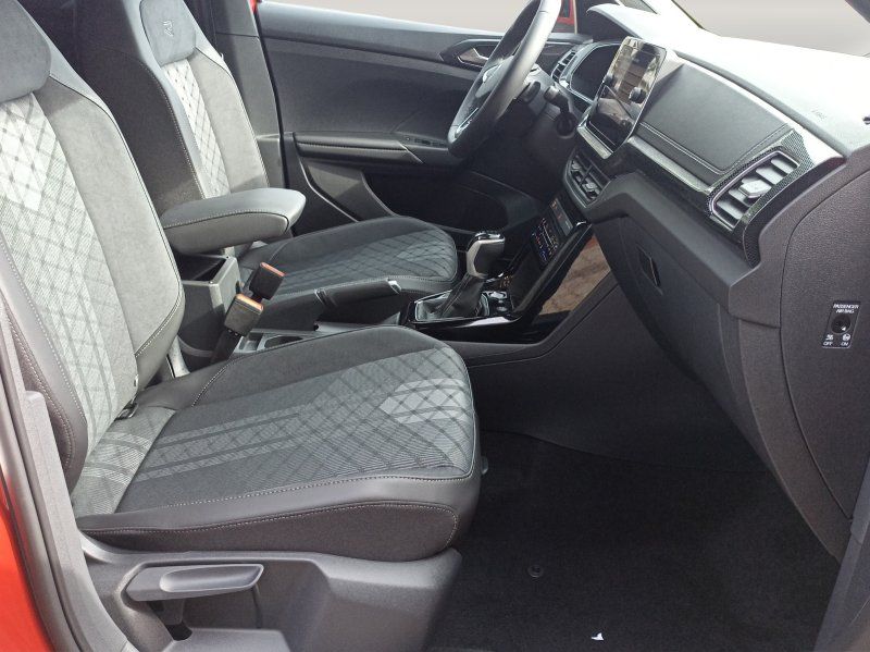 Fahrzeugansicht 18 Fahrzeugabbildung Volkswagen T-Cross 1.0 TSI R-Line DSG