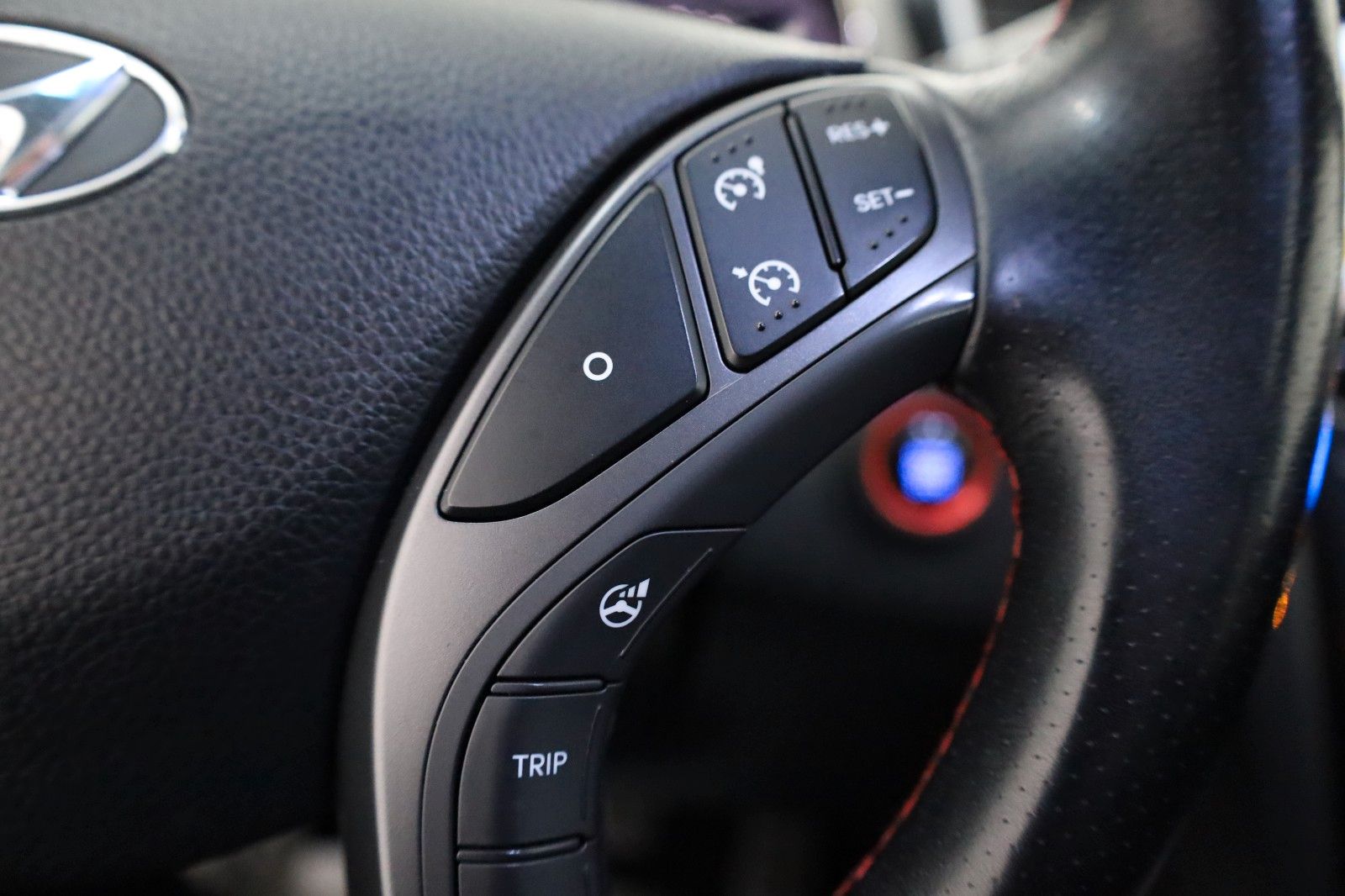 Fahrzeugabbildung Hyundai i30 Turbo T.Leder,Navi,Xenon,Kamera,SH,PDC