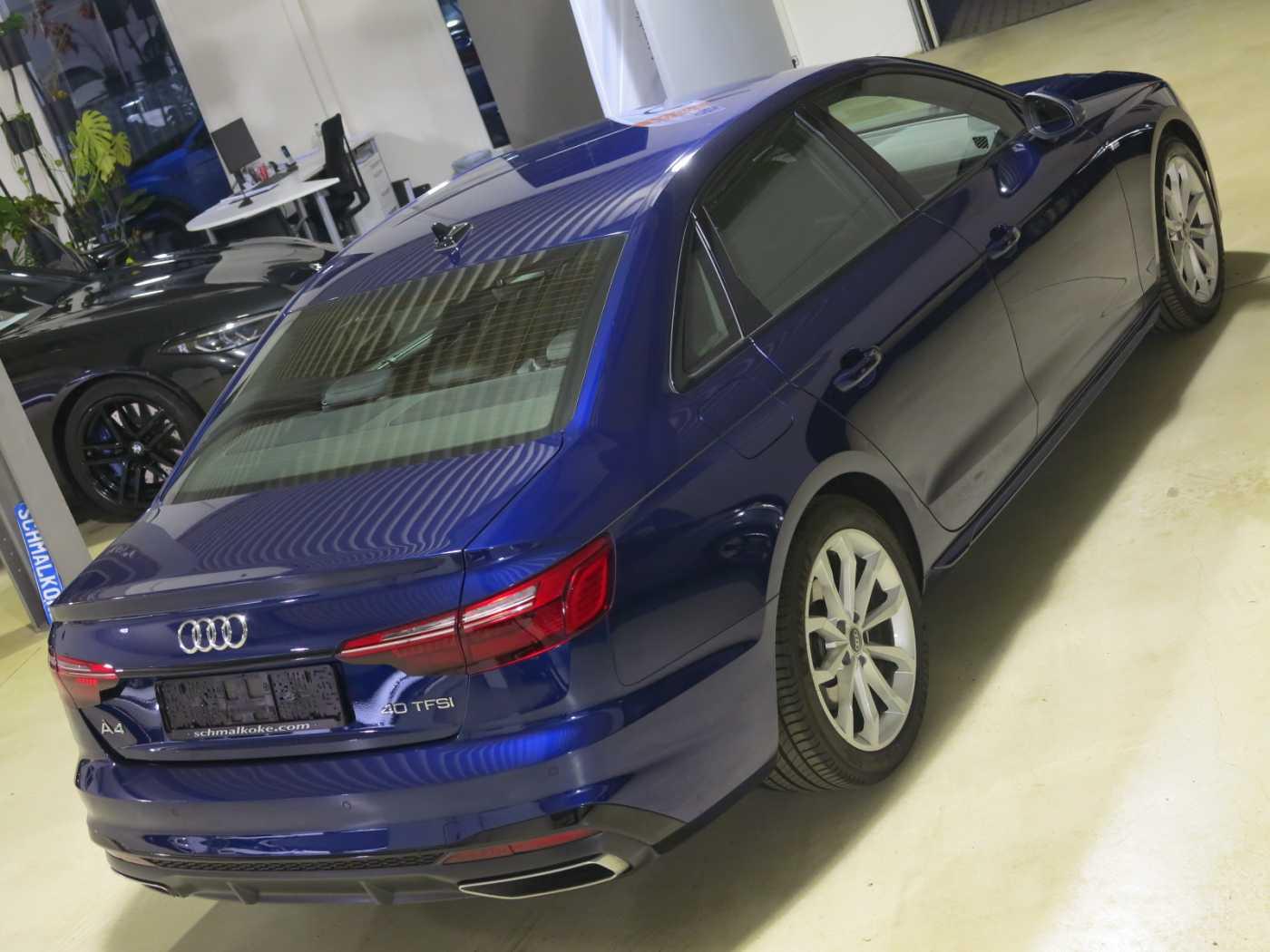 Audi A4 40 TFSI 2.0 S tronic S line Navi GRA DAB LM18