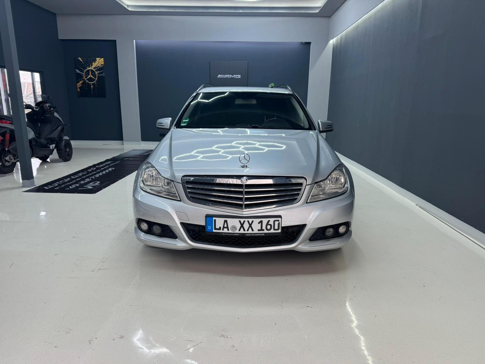 Mercedes-Benz C 220  T-ModellNeu service-Neu Tüv-top zustand