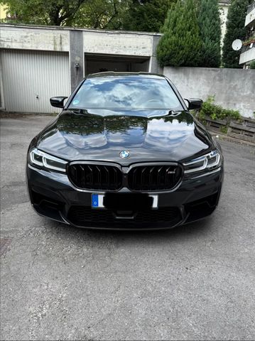 BMW M5 Carbondach, B&amp;W, Sitzbelüftung 