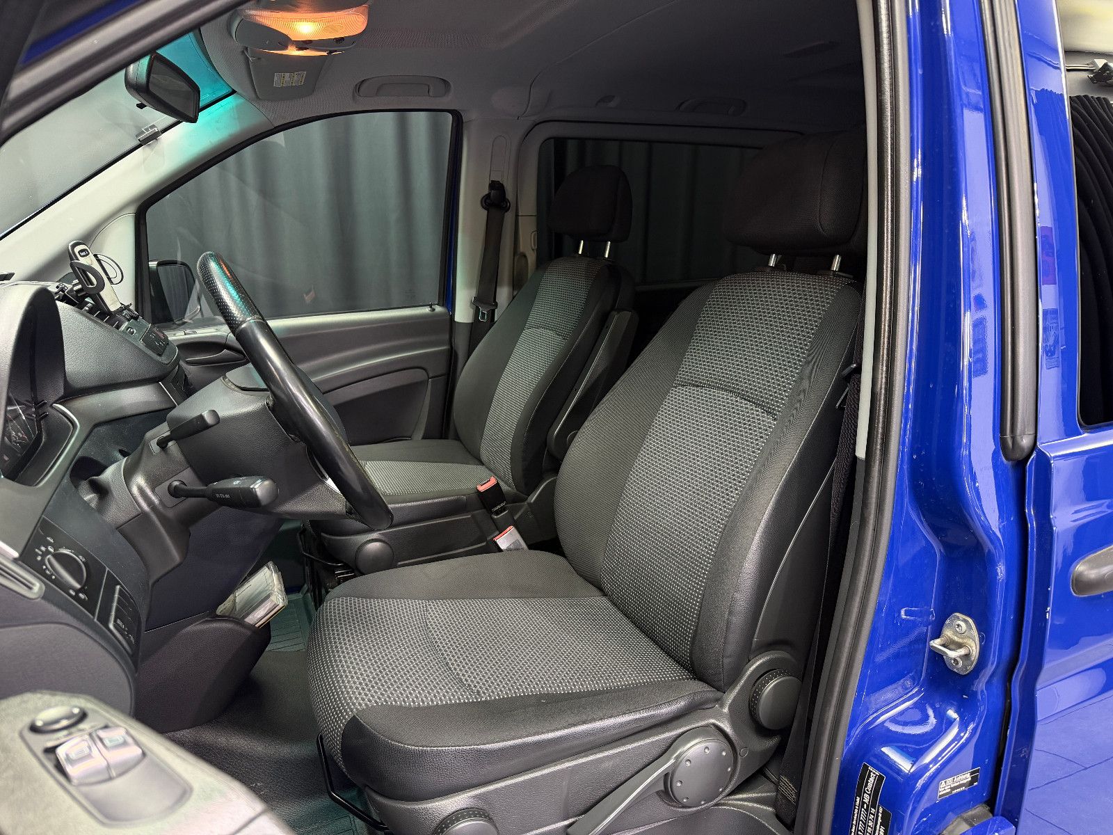 Fahrzeugabbildung Mercedes-Benz Vito Mixto 122 CDI lang|AUTOMATIK|CAMPER-UMBAU