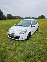 Renault Clio Expression 1.2 16V 75 Expression - Renault Clio: Expression 16v