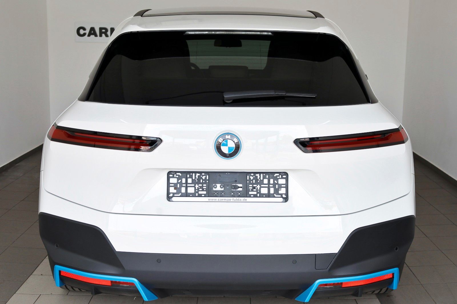 Fahrzeugabbildung BMW iX 50, Wärmekomfort,HUD,Laser,360K.,Pano,AHK,+WR
