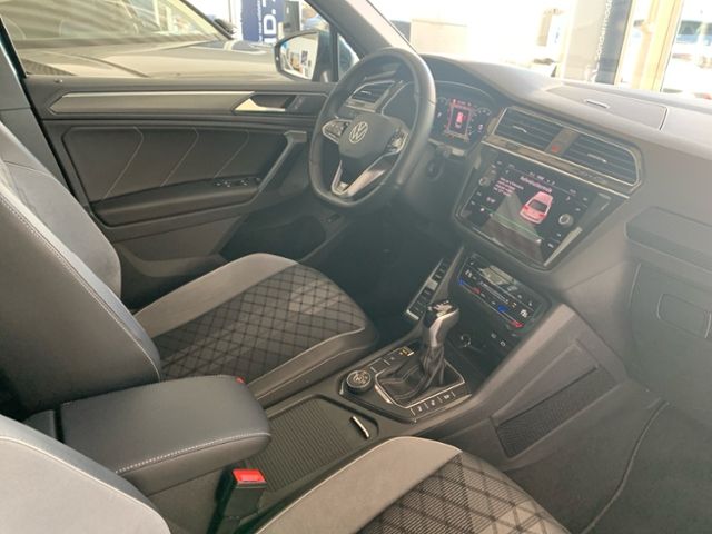 Fahrzeugabbildung Volkswagen Tiguan R-Line 2,0 l TSI OPF 4MOTION 140 kW (190