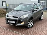 Ford Kuga 2,0 TDCi Titanium 4X4 AUTOMATIK XENON NAVI - Ford Kuga: Tdci Titanium