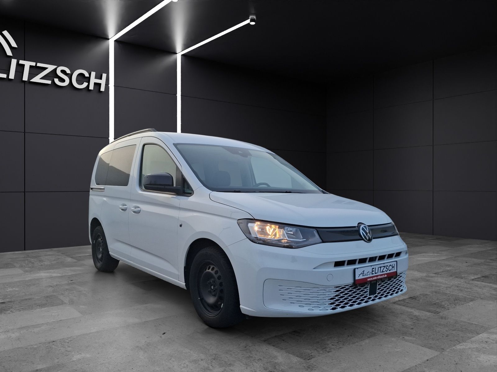 Fahrzeugabbildung Volkswagen Caddy TDI Kombi AHK Klima GRA PDC ISOFIX hinten