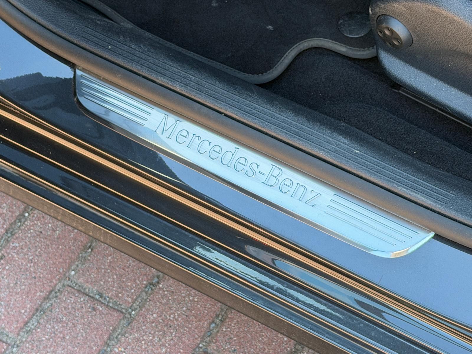 Fahrzeugabbildung Mercedes-Benz E 300 E Lim*Avantgarde*E 300 de 4Matic*360*Burm.