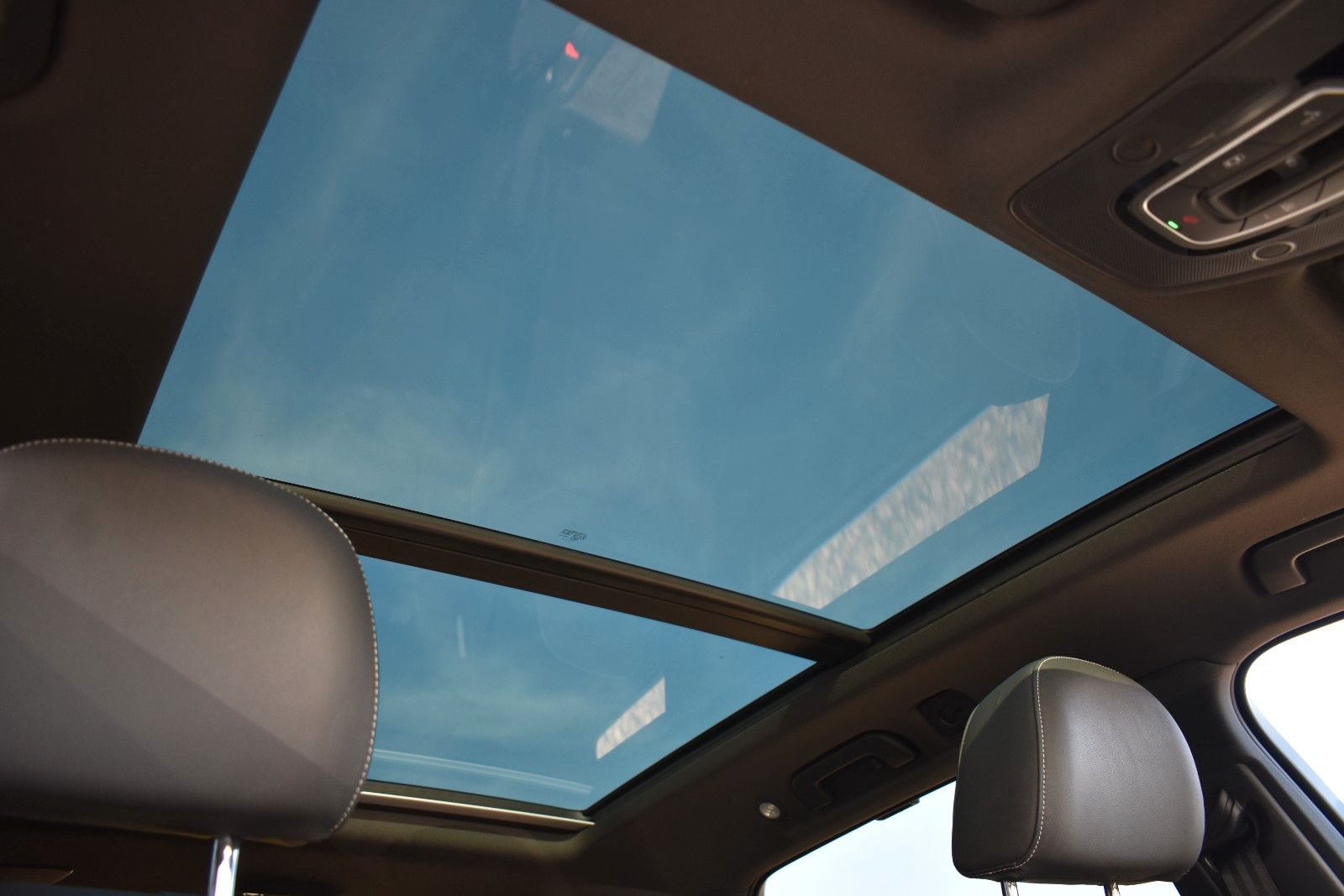 Fahrzeugabbildung Audi Q7 50 TDI quattro S Line/PANO/Night/7 Sitz/B&O