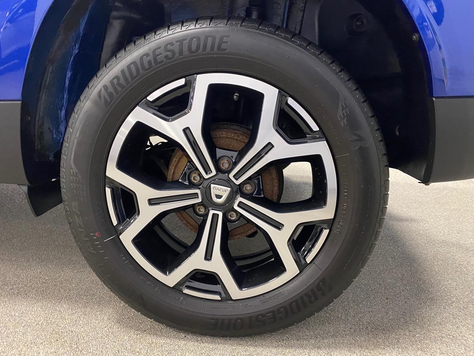 Fahrzeugabbildung Dacia Duster 1.3 TCE Prestige KLIMA+RFK+PDC+NAVI+AHK