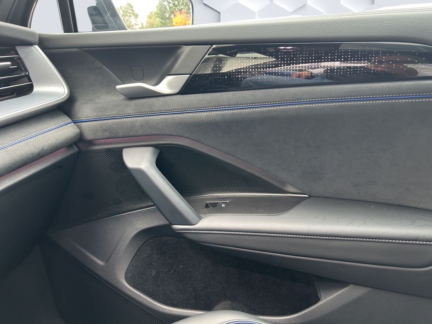 Tayron R-Line 2.0 TDI 4MOTION DSG AhK StHz W+S R