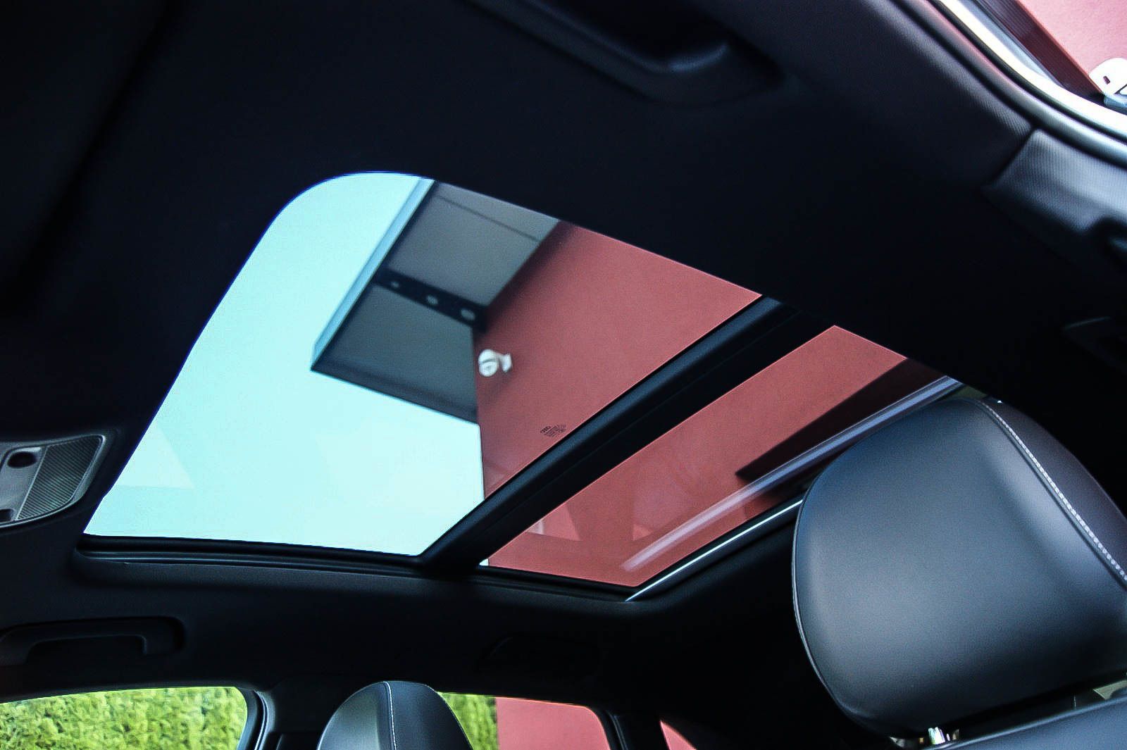 Fahrzeugabbildung Audi Q3 14TSI S-tronic S-LINE PLUS 20-ZOLL PANO BOSE