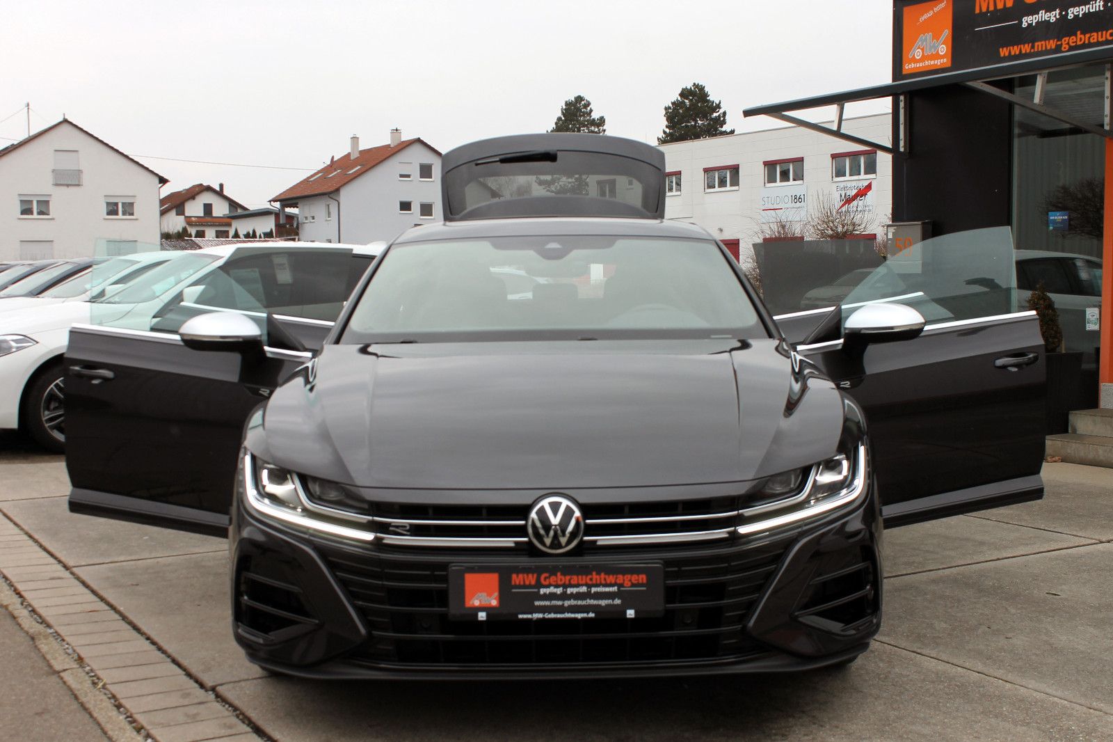 Fahrzeugabbildung Volkswagen Arteon R ShootingBrake 4Motion ACC 360° HUD AHK