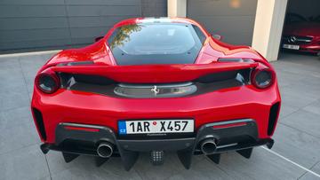 صورة 5 لـ 2018 Ferrari 488 PISTA