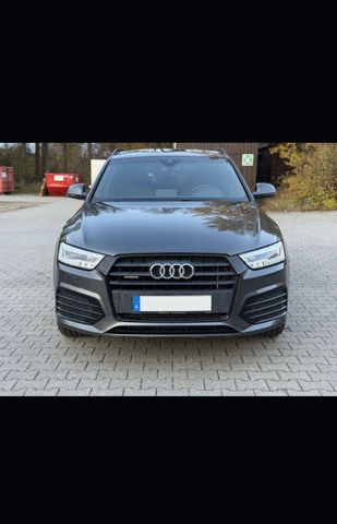 AUDI Q3 2.0 TFSI quattro S tronic  